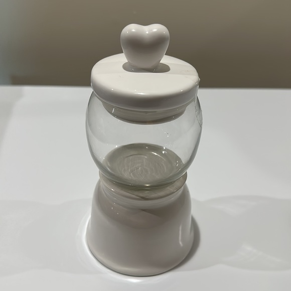 🌸NEW HOBBY LOBBY WHITE HEART 🤍 DECOR. - Picture 9 of 11